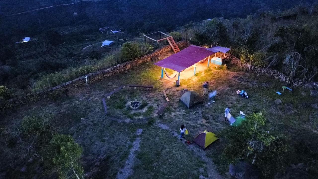 Campo Karst, Hospedaje Y Campamento De Montana Hotel Zapatoca Bagian luar foto