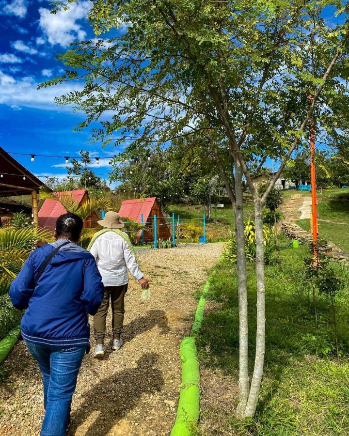 Campo Karst, Hospedaje Y Campamento De Montana Hotel Zapatoca Bagian luar foto